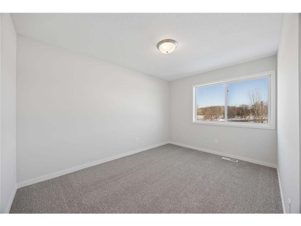 1102 45th Avenue NE Saint Cloud MN 56304 6809196 image18