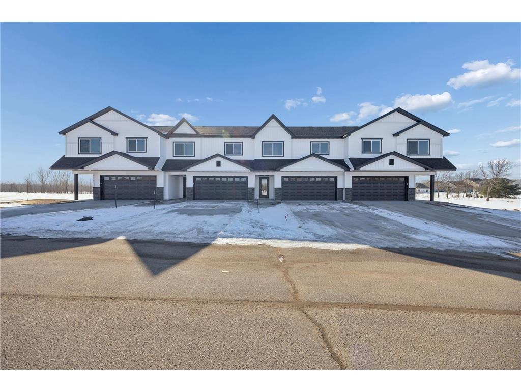 1102 45th Avenue NE Saint Cloud MN 56304 6809196 image2