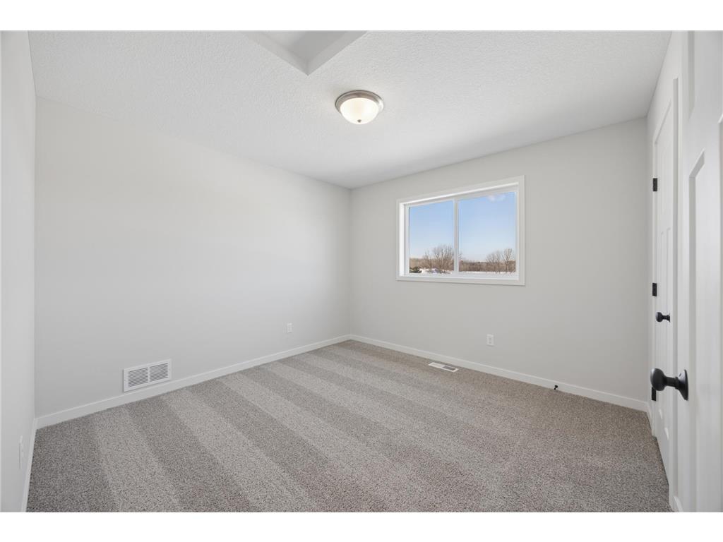 1102 45th Avenue NE Saint Cloud MN 56304 6809196 image20