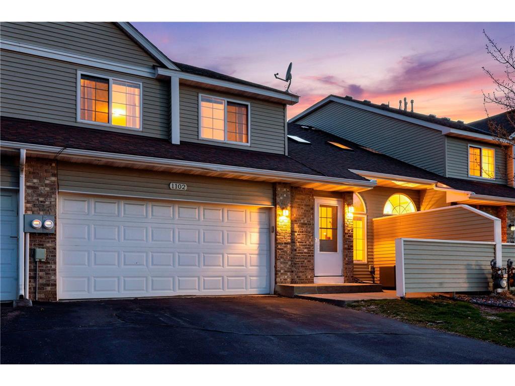 1102 Black Oak Drive New Brighton MN 55112 7046701 image1