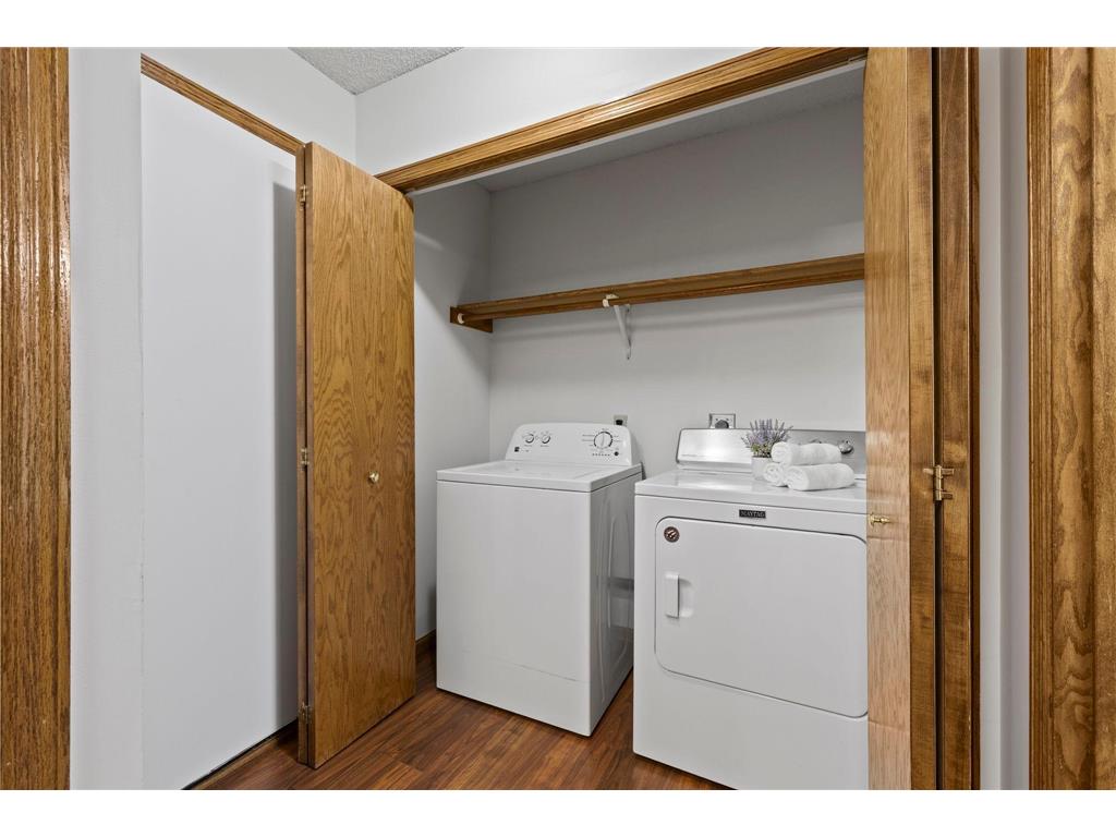 1102 Black Oak Drive New Brighton MN 55112 7046701 image16