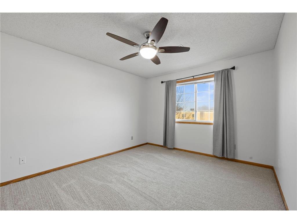 1102 Black Oak Drive New Brighton MN 55112 7046701 image24