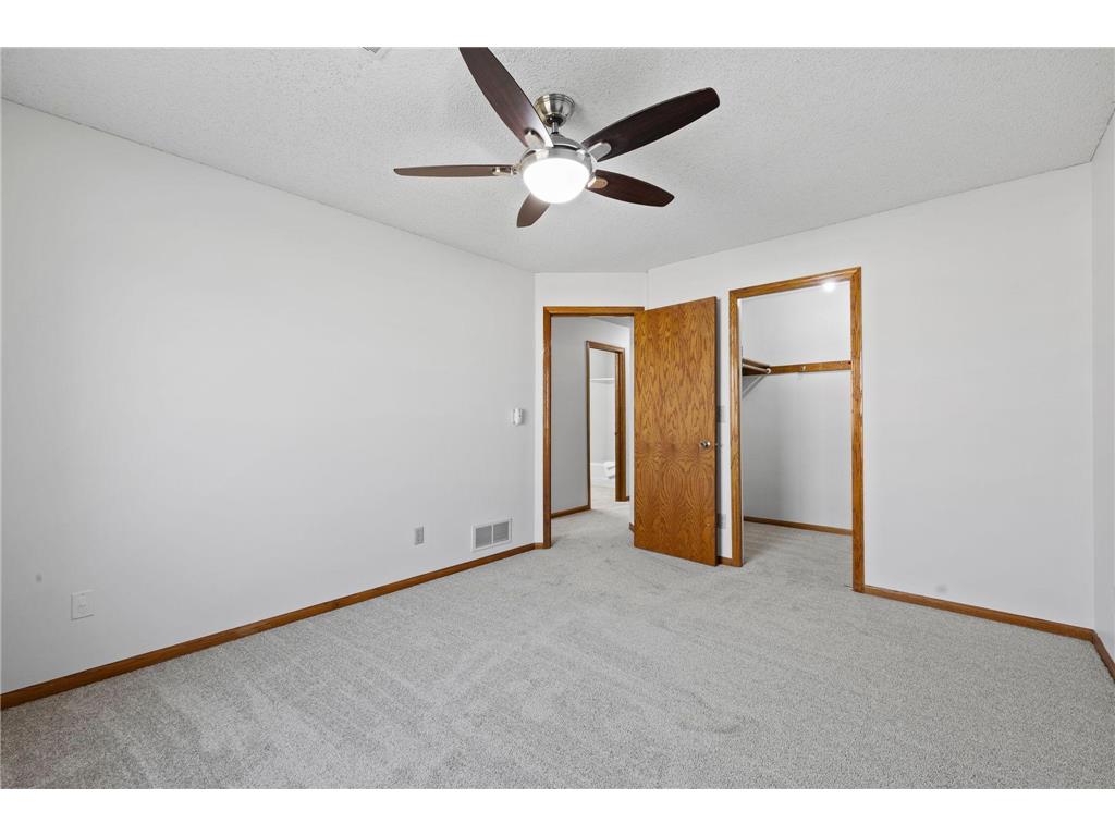 1102 Black Oak Drive New Brighton MN 55112 7046701 image26