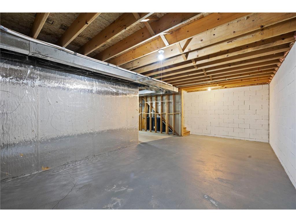 1102 Black Oak Drive New Brighton MN 55112 7046701 image32