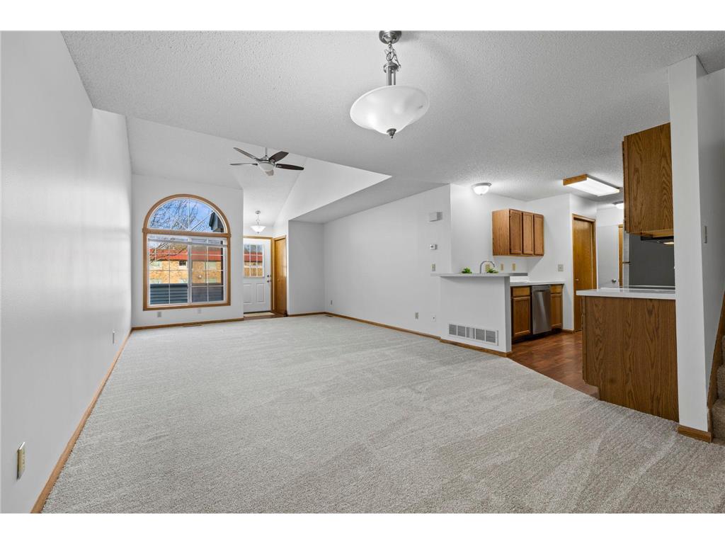 1102 Black Oak Drive New Brighton MN 55112 7046701 image7