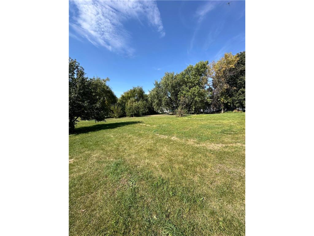 1102 Boxelder Street Mountain Lake MN 56159 6797291 image10