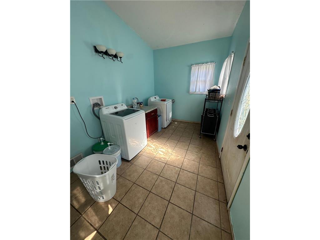 1102 Boxelder Street Mountain Lake MN 56159 6797291 image23