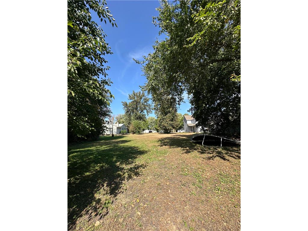 1102 Boxelder Street Mountain Lake MN 56159 6797291 image7