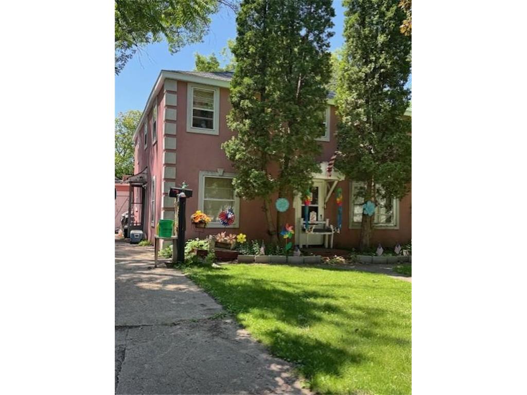 1102 Hawthorne Street Alexandria MN 56308 6742264 image1