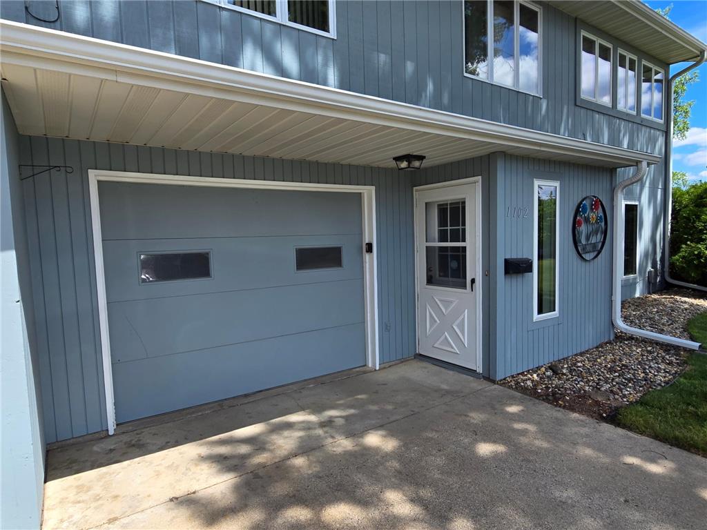 1102 Park Street W #4 Cannon Falls MN 55009 7055466 image1
