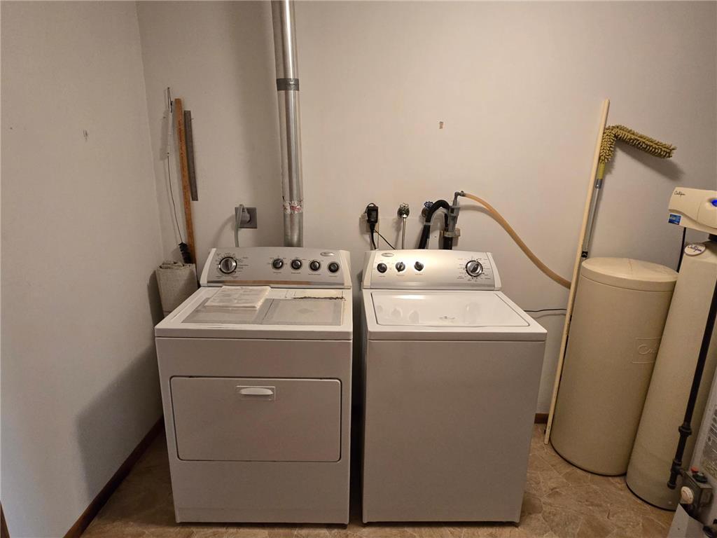 1102 Park Street W #4 Cannon Falls MN 55009 7055466 image10