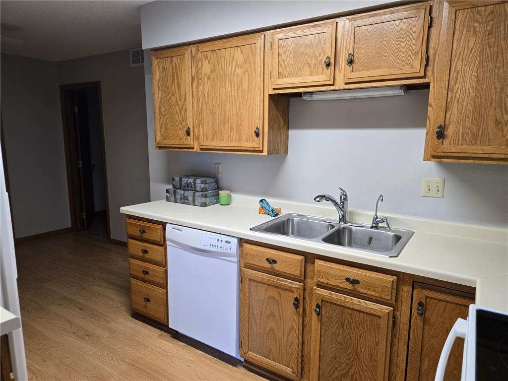 1102 Park Street W #4 Cannon Falls MN 55009 7055466 image7