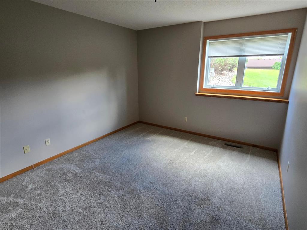 1102 Park Street W #4 Cannon Falls MN 55009 7055466 image9