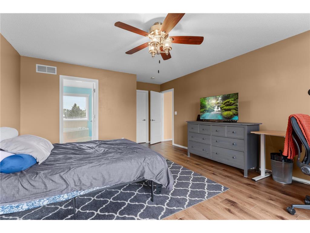 1102 Southern Hills Lane SW Rochester MN 55902 7089905 image14