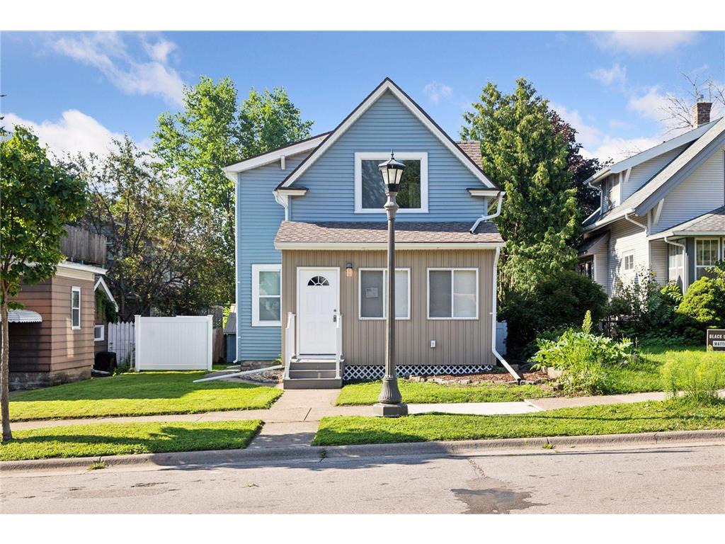 1102 Thomas Avenue Saint Paul MN 55104 6585668 image1