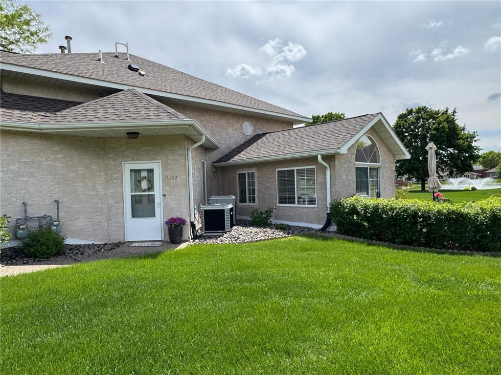 1102 Travis Road Marshall MN 56258 6726690 image1