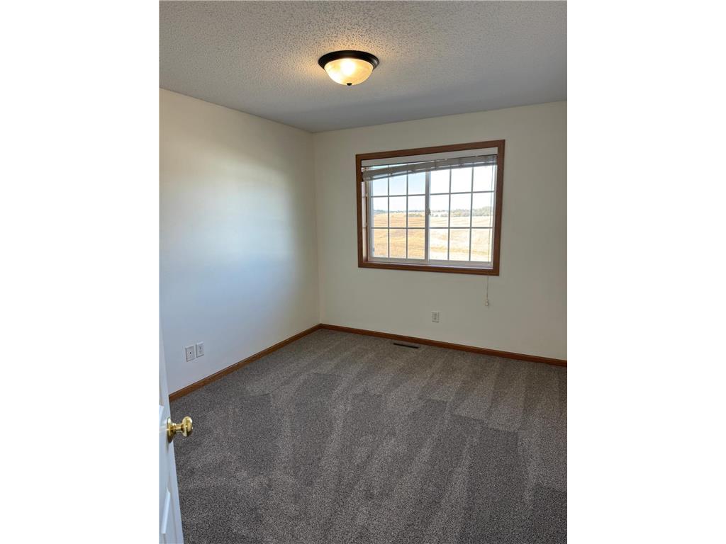 1102 Wheat Street NW New Prague MN 56071 6801870 image20