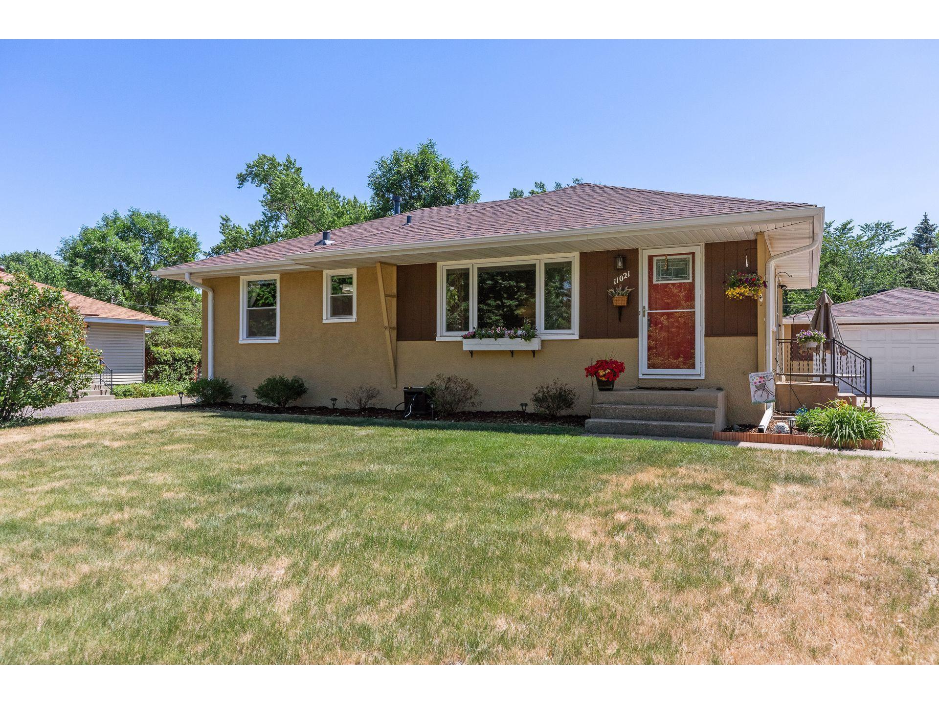 11021 Olive Street NW Coon Rapids MN 55448 5756367 image1