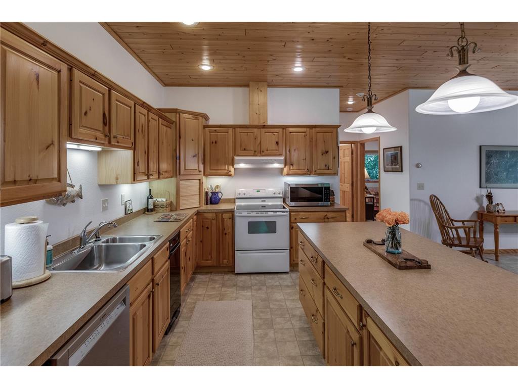 11027 Oak Point Road NW Cass Lake MN 56633 - Leech Lake 7073284 image10