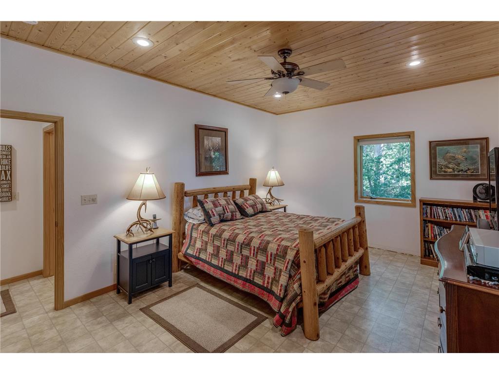 11027 Oak Point Road NW Cass Lake MN 56633 - Leech Lake 7073284 image16