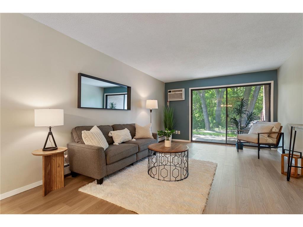 110277 Village Road Chaska MN 55318 6536194 image1