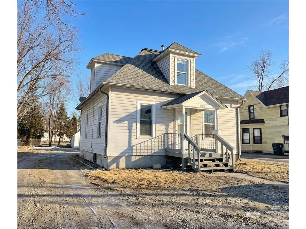 1103 7th Street NW Faribault MN 55021 7012442 image1