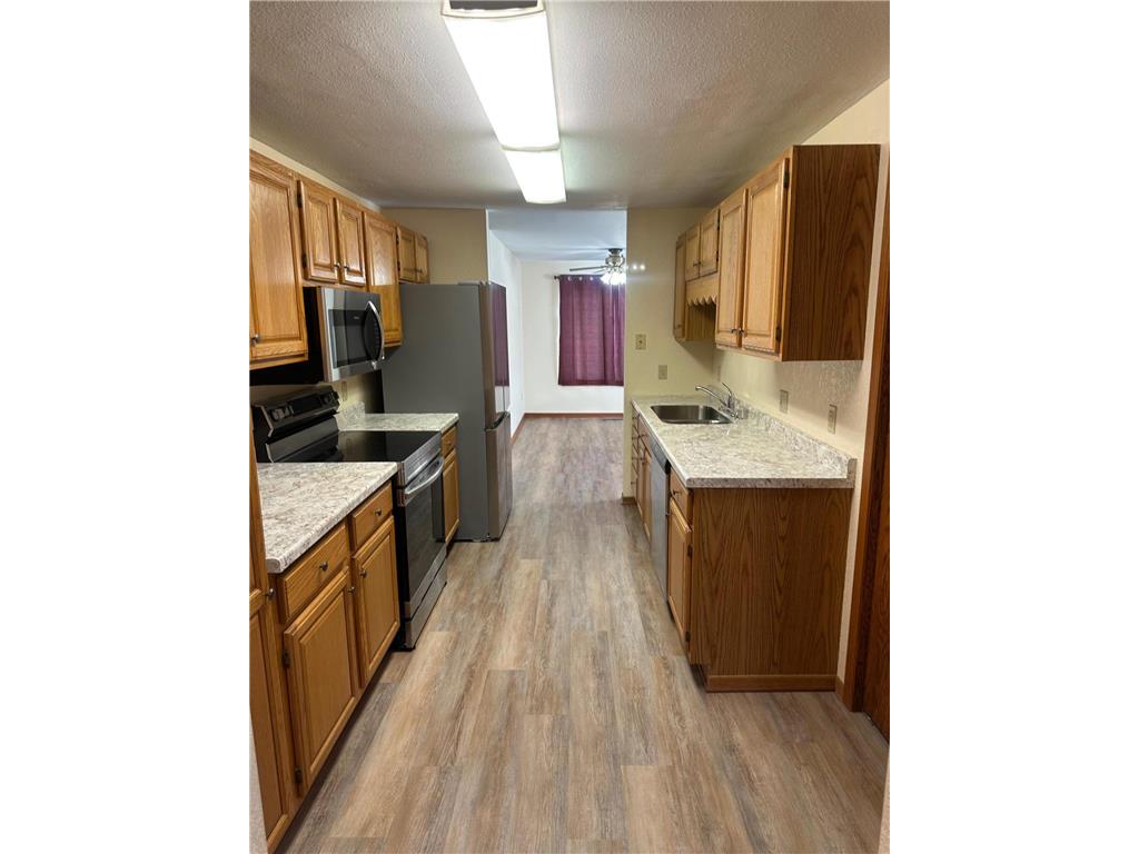 1103 Horizon Drive #2 Marshall MN 56258 6780384 image21