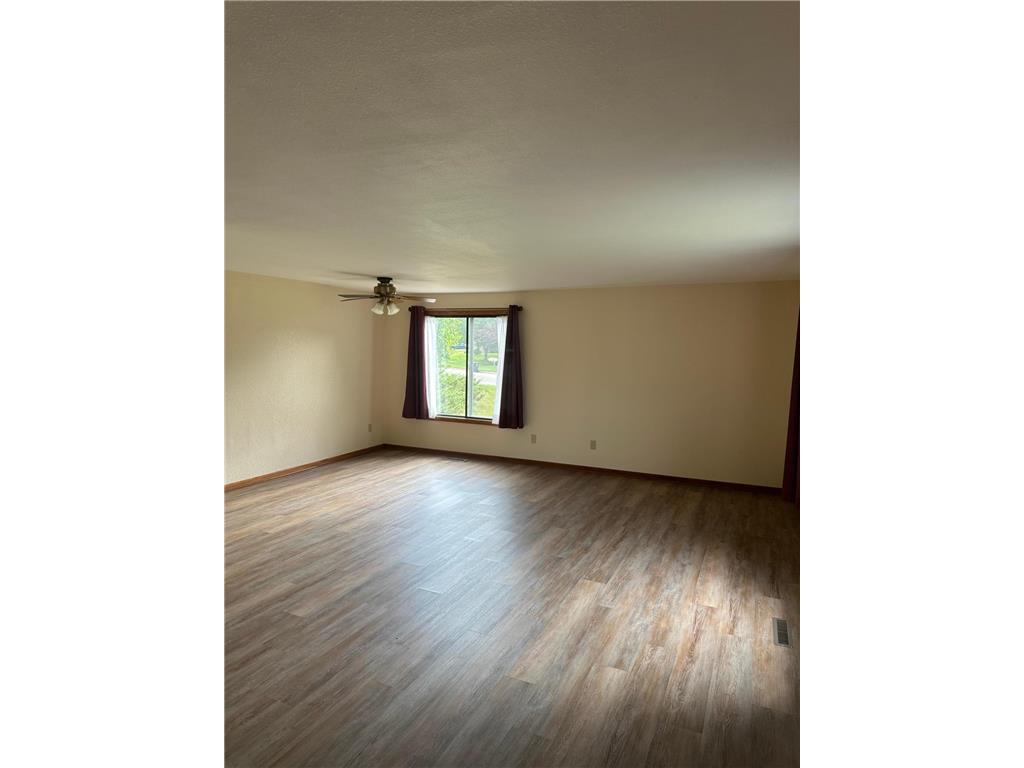 1103 Horizon Drive #2 Marshall MN 56258 6780384 image28