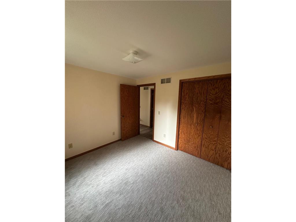 1103 Horizon Drive #2 Marshall MN 56258 6780384 image32