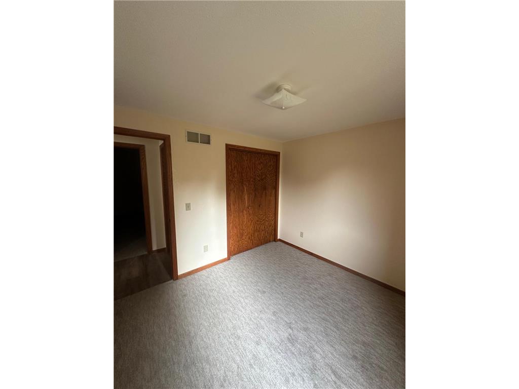 1103 Horizon Drive #2 Marshall MN 56258 6780384 image45