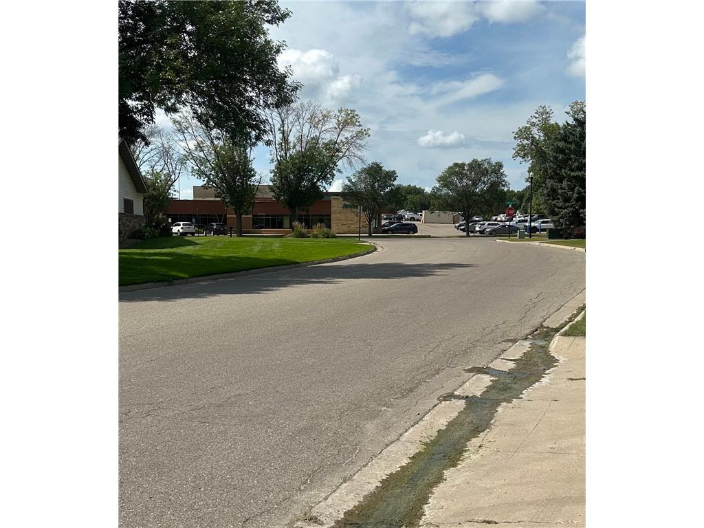 1103 Horizon Drive #2 Marshall MN 56258 6780384 image5