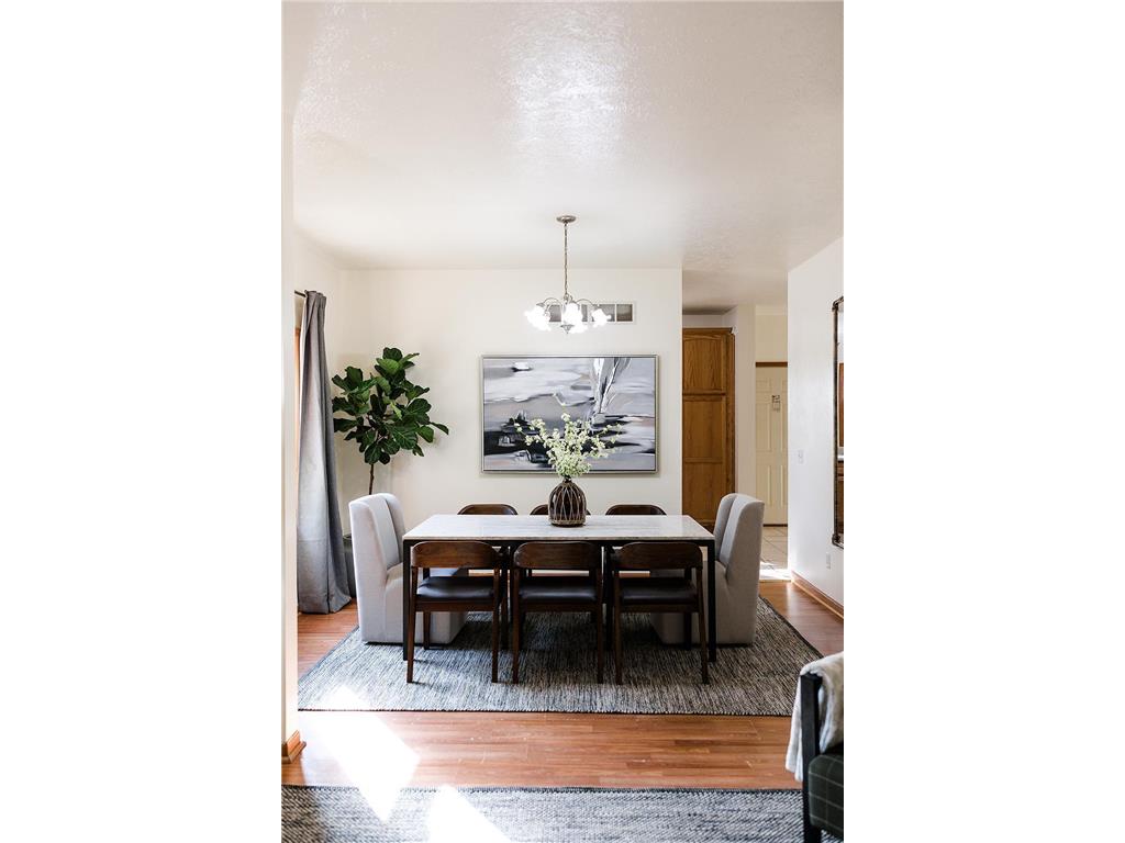 1103 Newton Avenue N Minneapolis MN 55411 6628587 image1