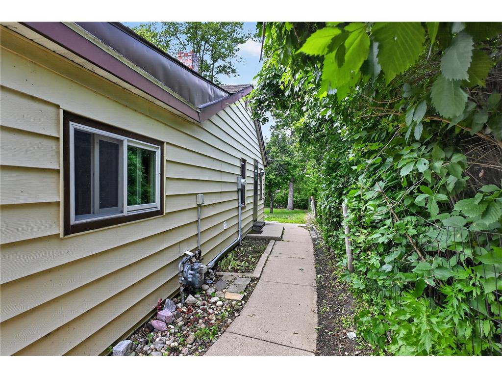 1103 S Darling Drive NW Alexandria MN 56308 - Darling Lake 7089312 image33