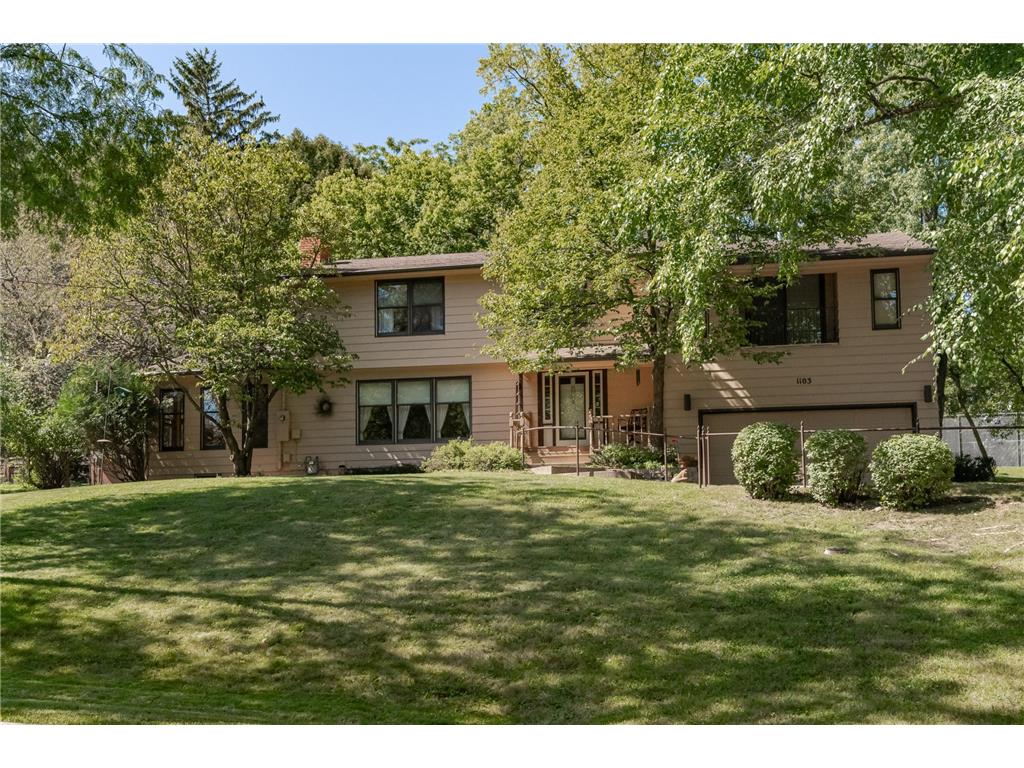 1103 Skyline Drive SW Rochester MN 55902 6769163 image1