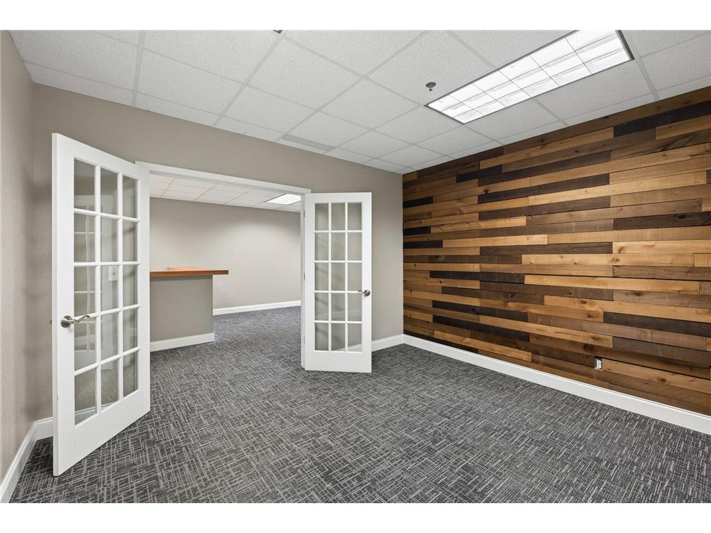 1103 Weir Drive #200 Woodbury MN 55125 7060408 image21