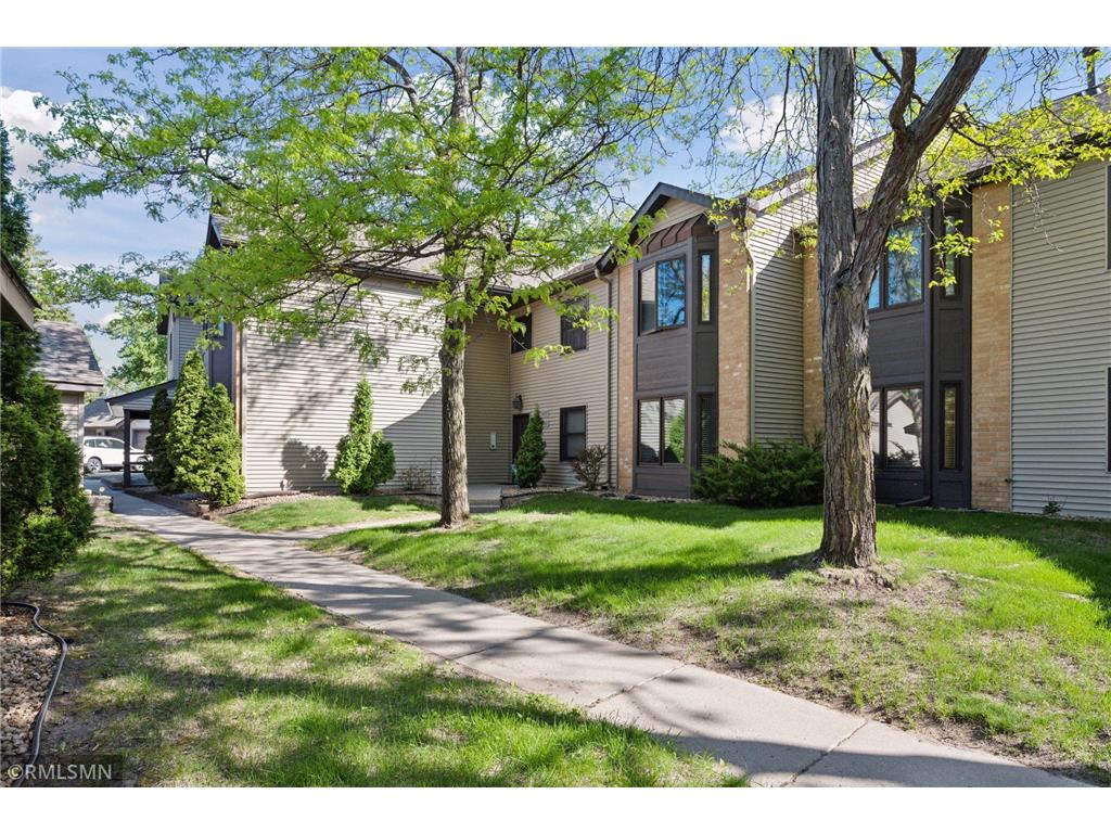 11031 Oregon Circle #58 Bloomington MN 55438 6720792 image1