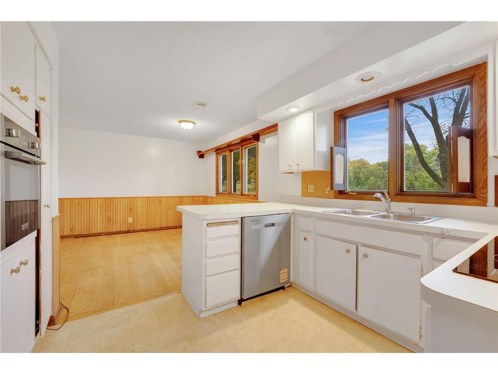 11036 27th Avenue S Burnsville MN 55337 6806380 image16