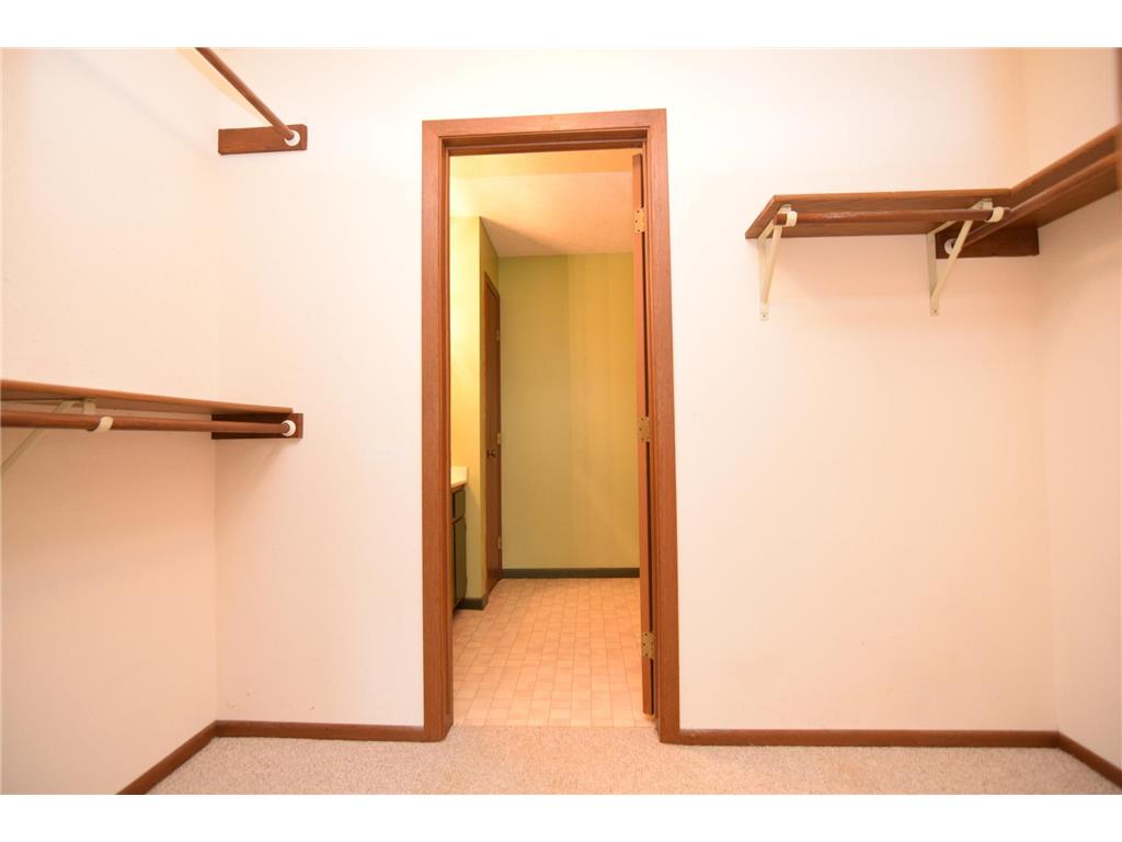11039 Oregon Circle Bloomington MN 55438 7069747 image21