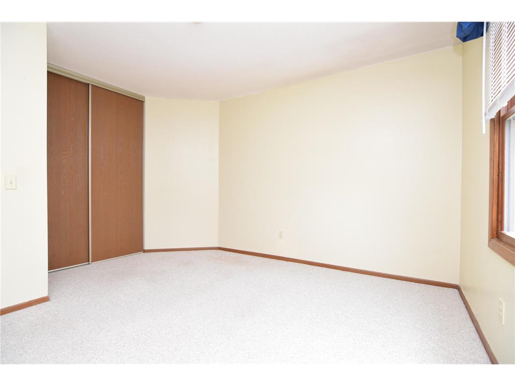 11039 Oregon Circle Bloomington MN 55438 7069747 image24