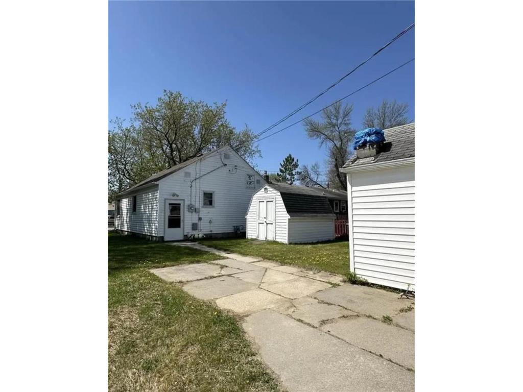 1104 11th Street International Falls MN 56649 7083806 image3