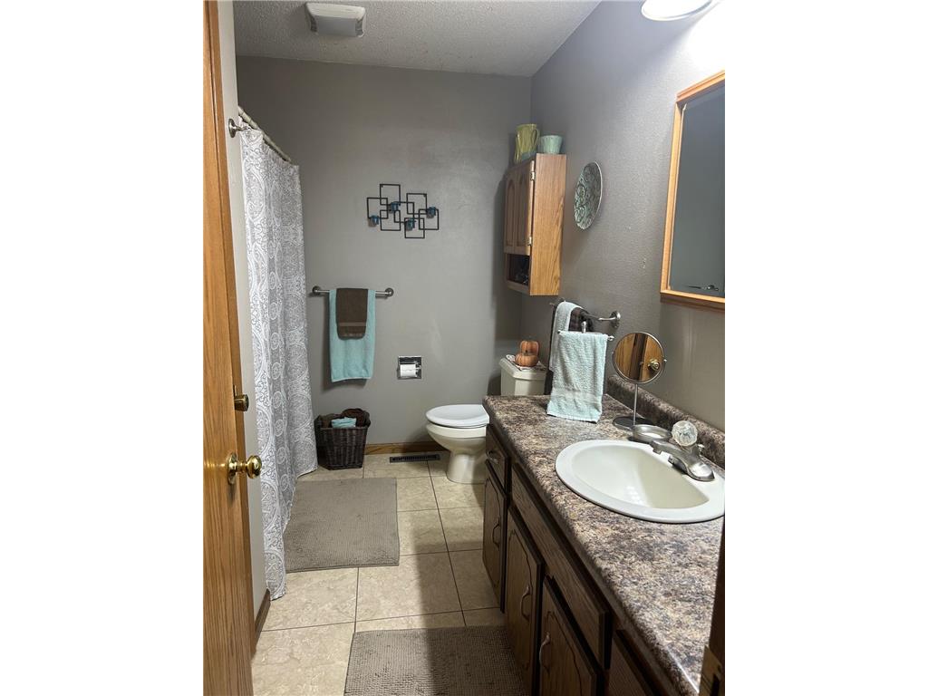 1104 14th Avenue SE Willmar MN 56201 6801194 image27