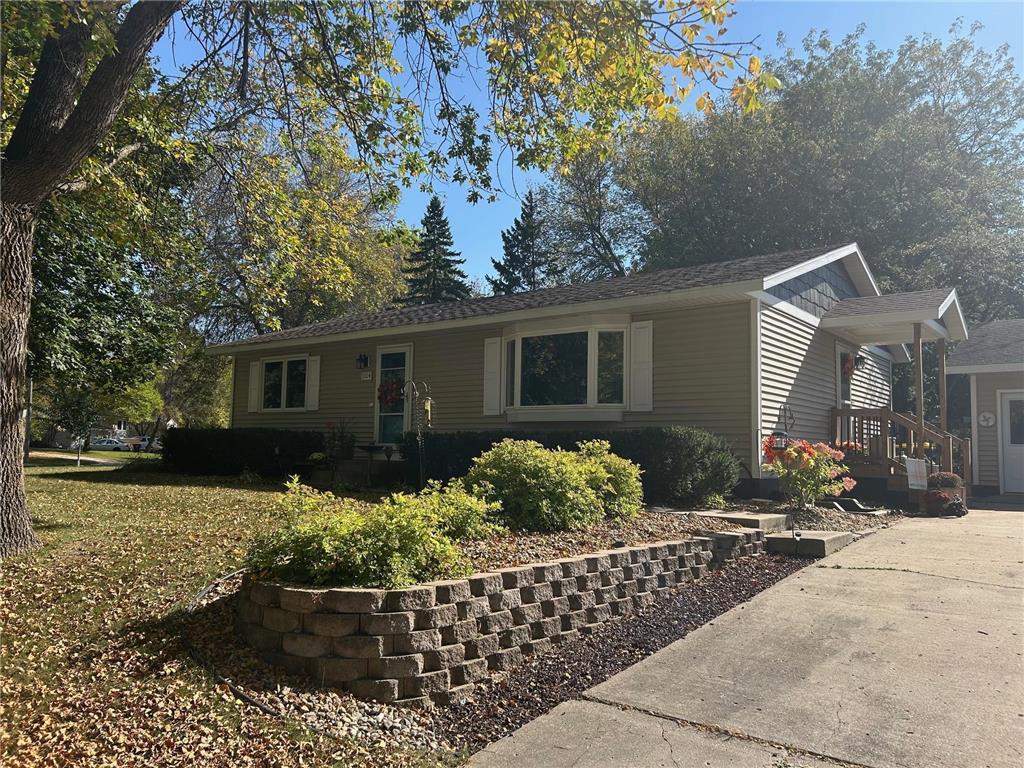 1104 14th Avenue SE Willmar MN 56201 6801194 image3