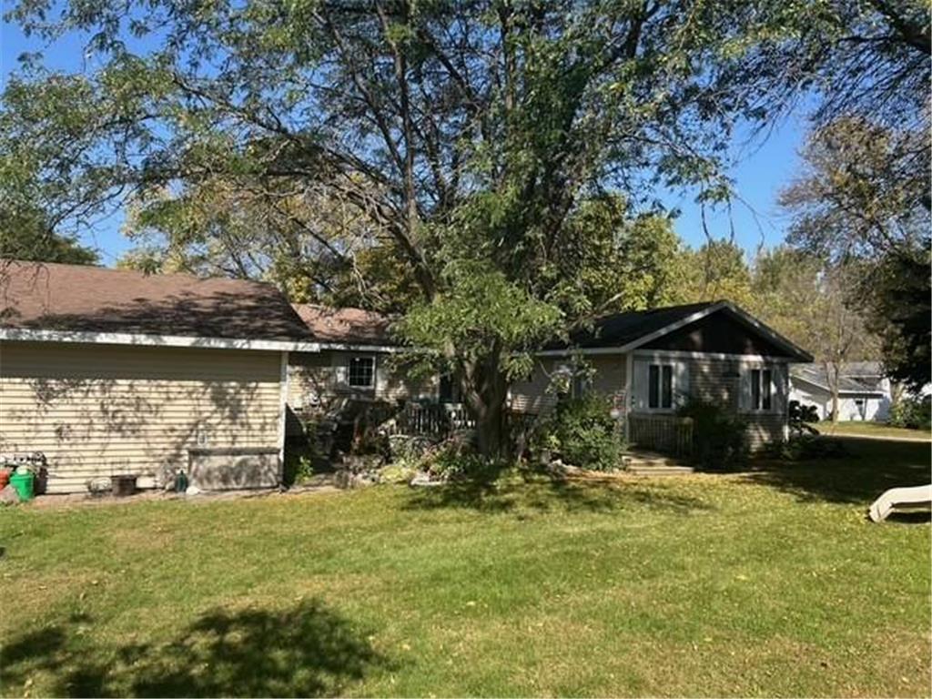 1104 14th Avenue SE Willmar MN 56201 6801194 image4