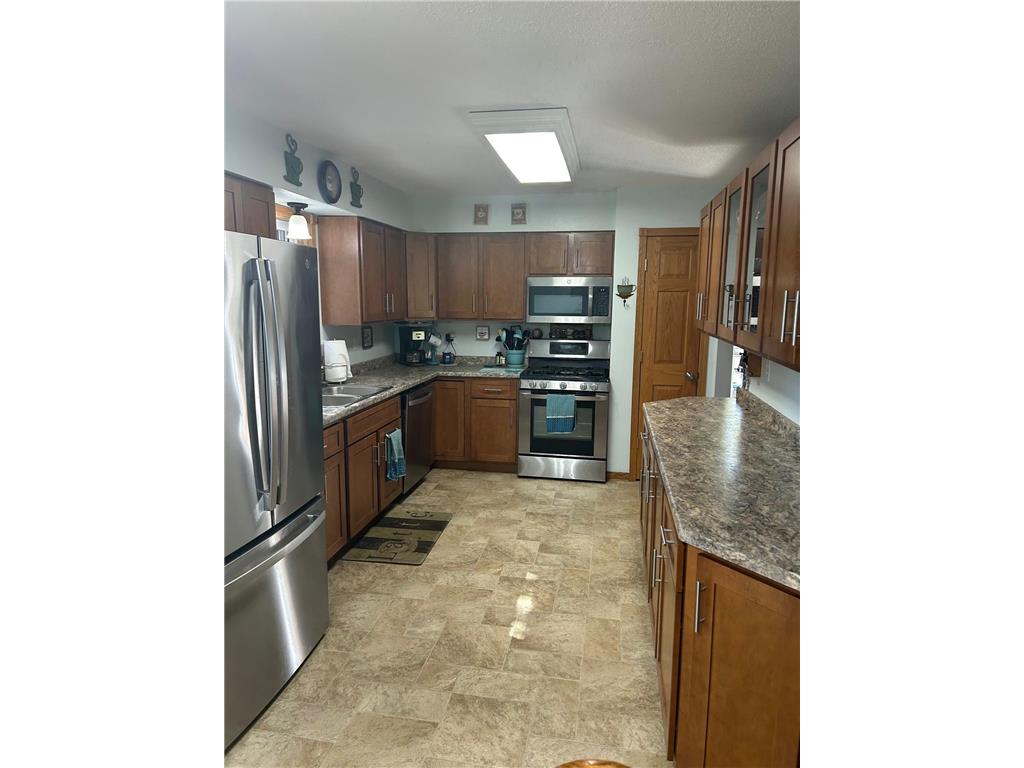 1104 14th Avenue SE Willmar MN 56201 6801194 image7