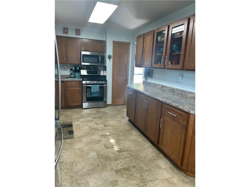 1104 14th Avenue SE Willmar MN 56201 6801194 image8