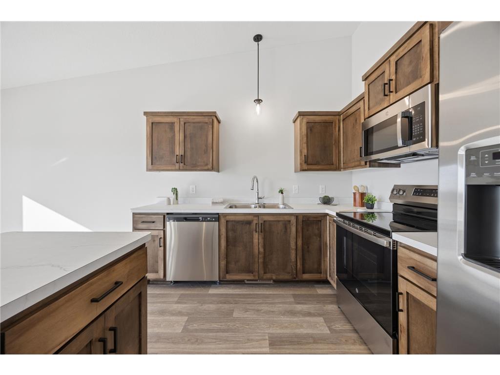 1104 45th Avenue NE Saint Cloud MN 56304 6805533 image6