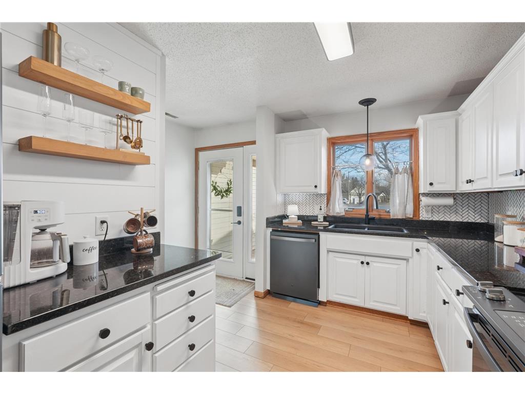 1104 Balsam Court #20B New Richmond WI 54017 6818448 image10