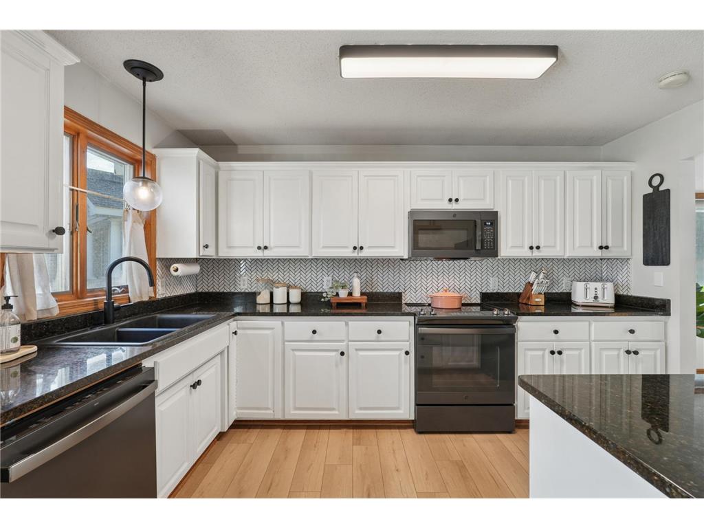 1104 Balsam Court #20B New Richmond WI 54017 6818448 image13