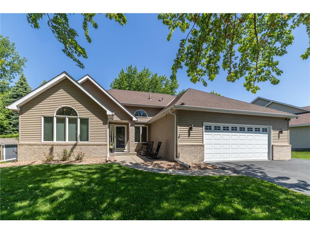 1104 Falls Curve Chaska MN 55318 7099470 image2