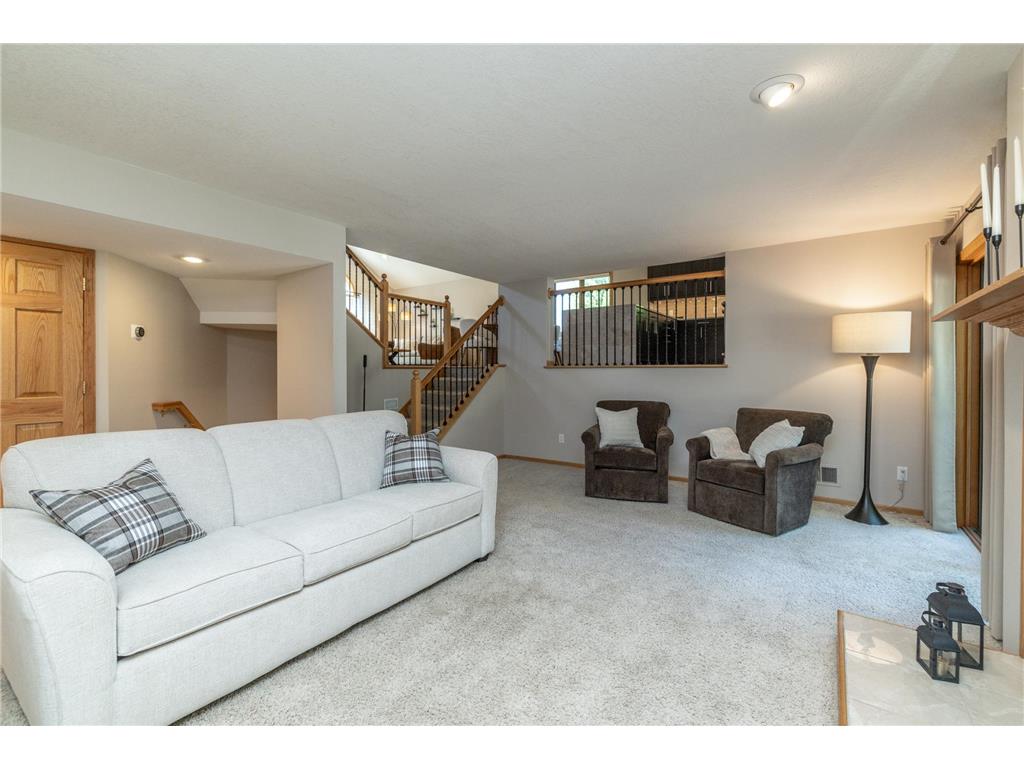 1104 Falls Curve Chaska MN 55318 7099470 image29